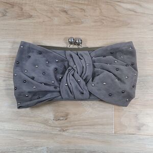 🐞NWOT Street Level Taupe & Silver Studded Wristlet Purse